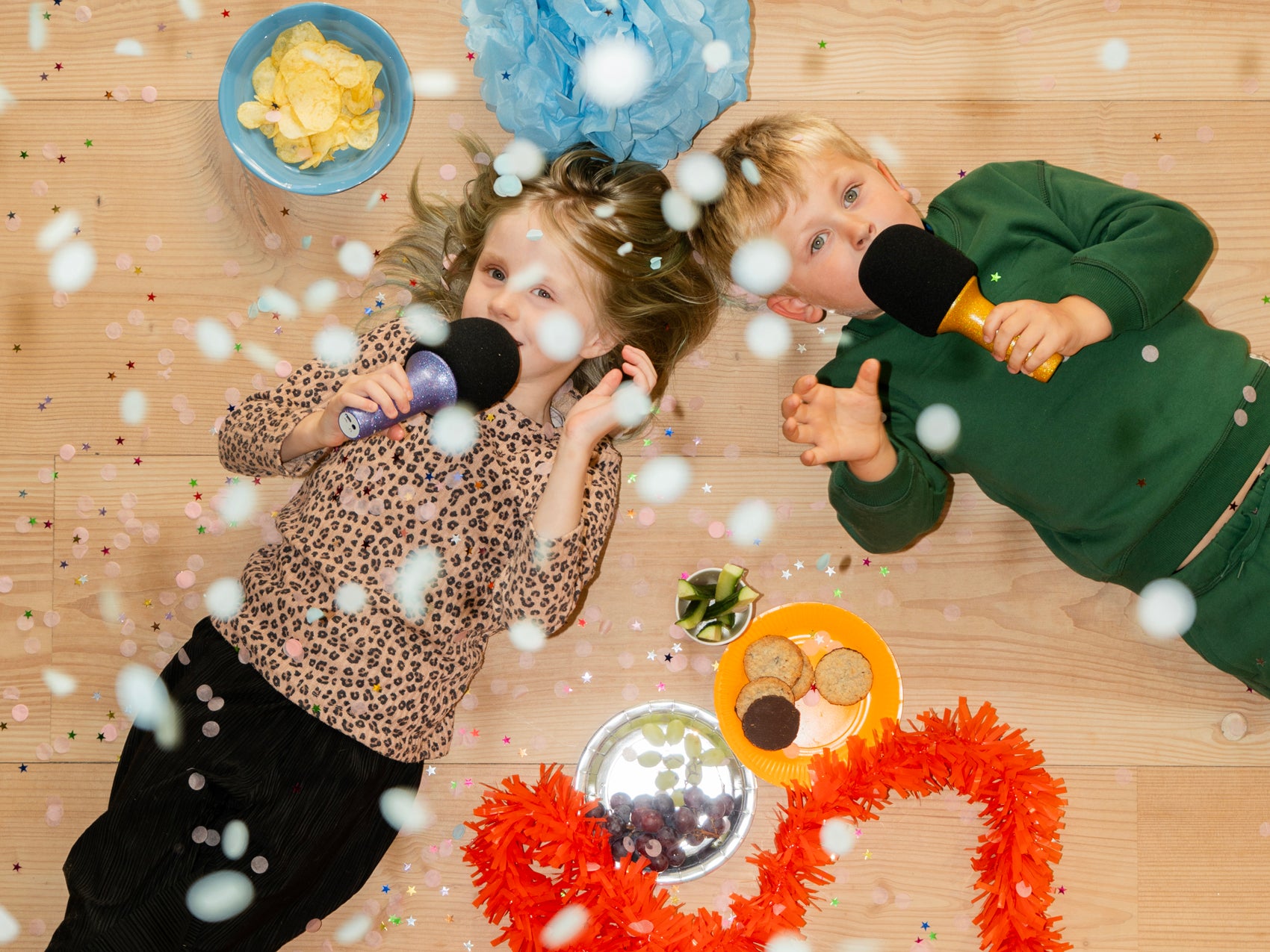 GLITTER GROOVE MICROPHONES
